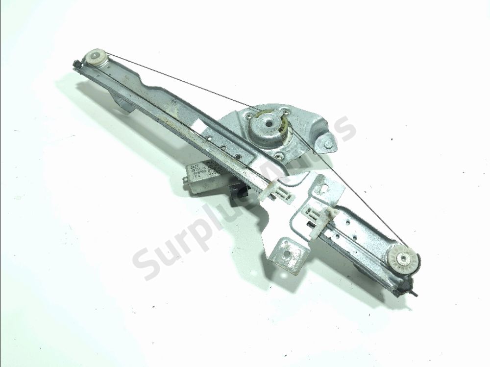 Lève-vitre électrique avant droit