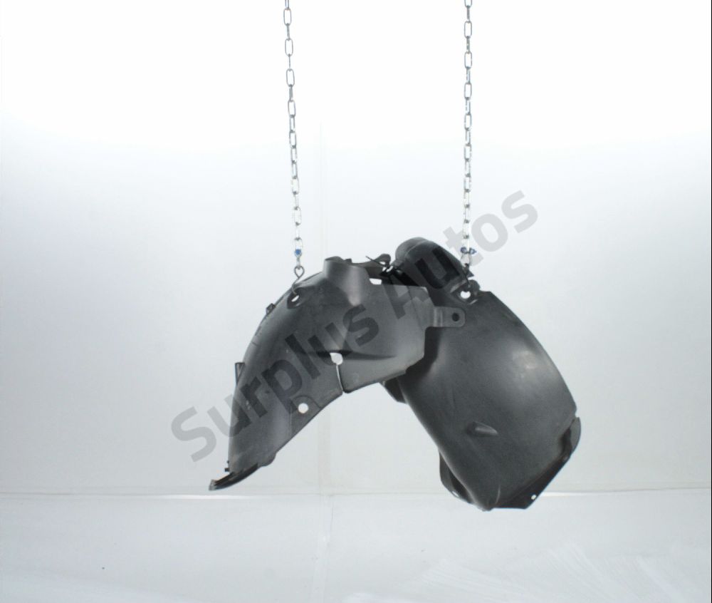 Pare-boue avant gauche