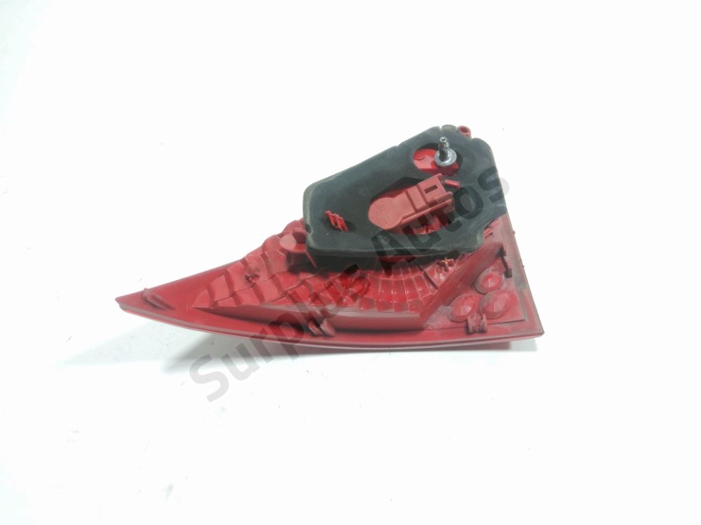 Feu arrière intérieur droit