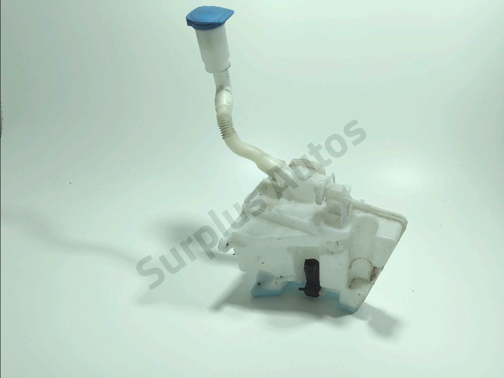 Réservoir de lave glace avant