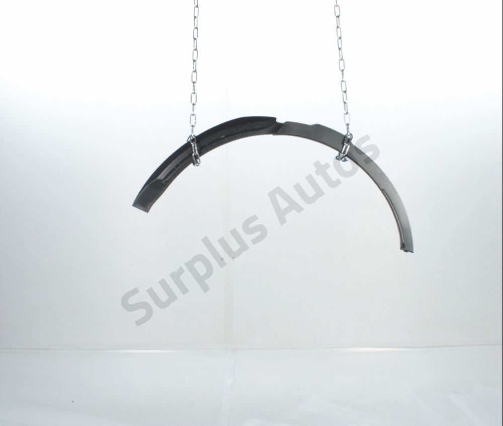 Elargisseur d'aile arrière gauche