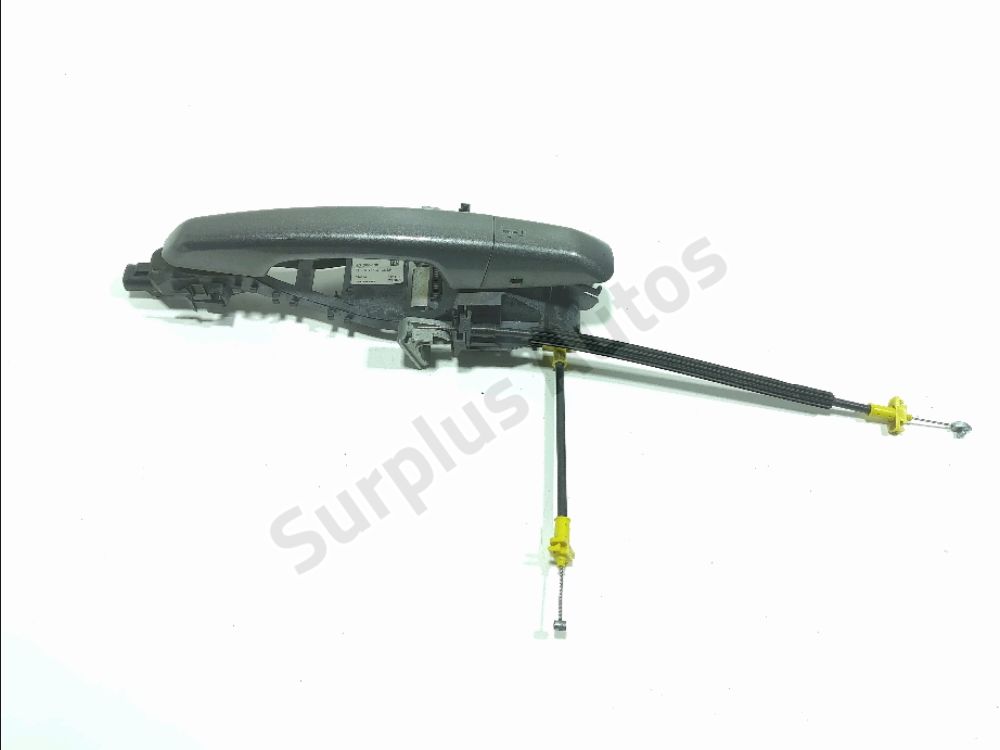 Poignée extérieure avant gauche