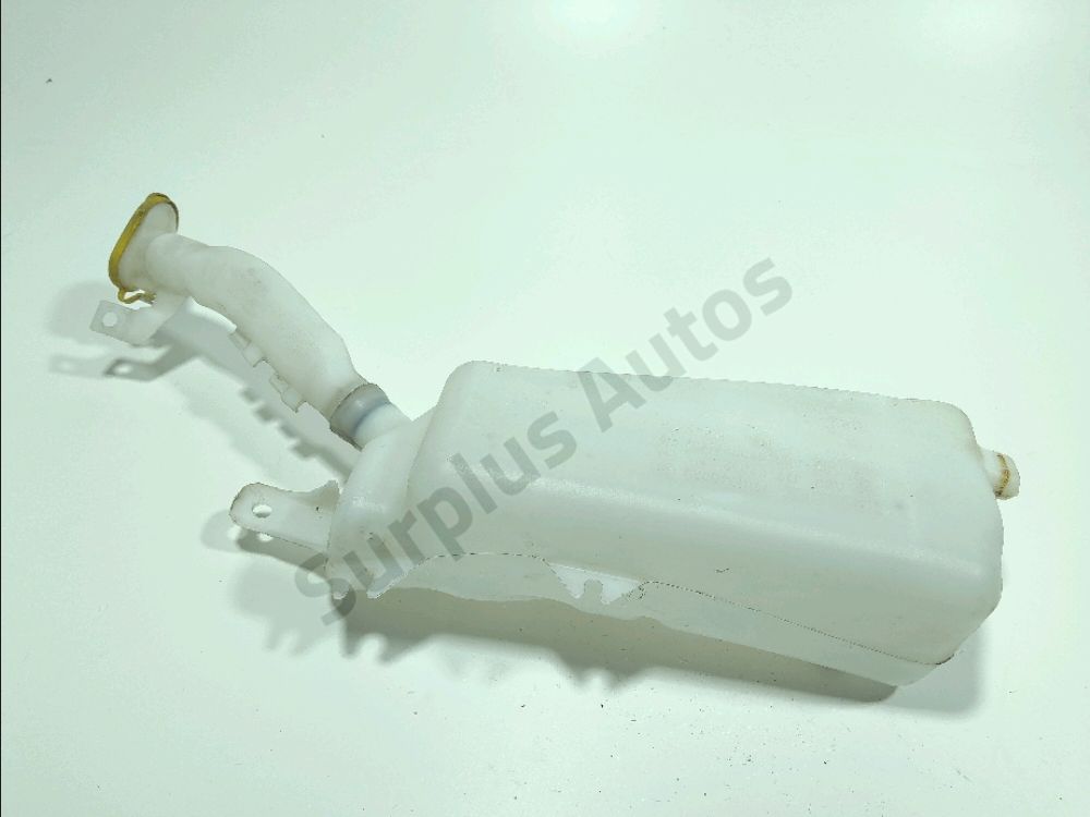 Réservoir de lave glace avant