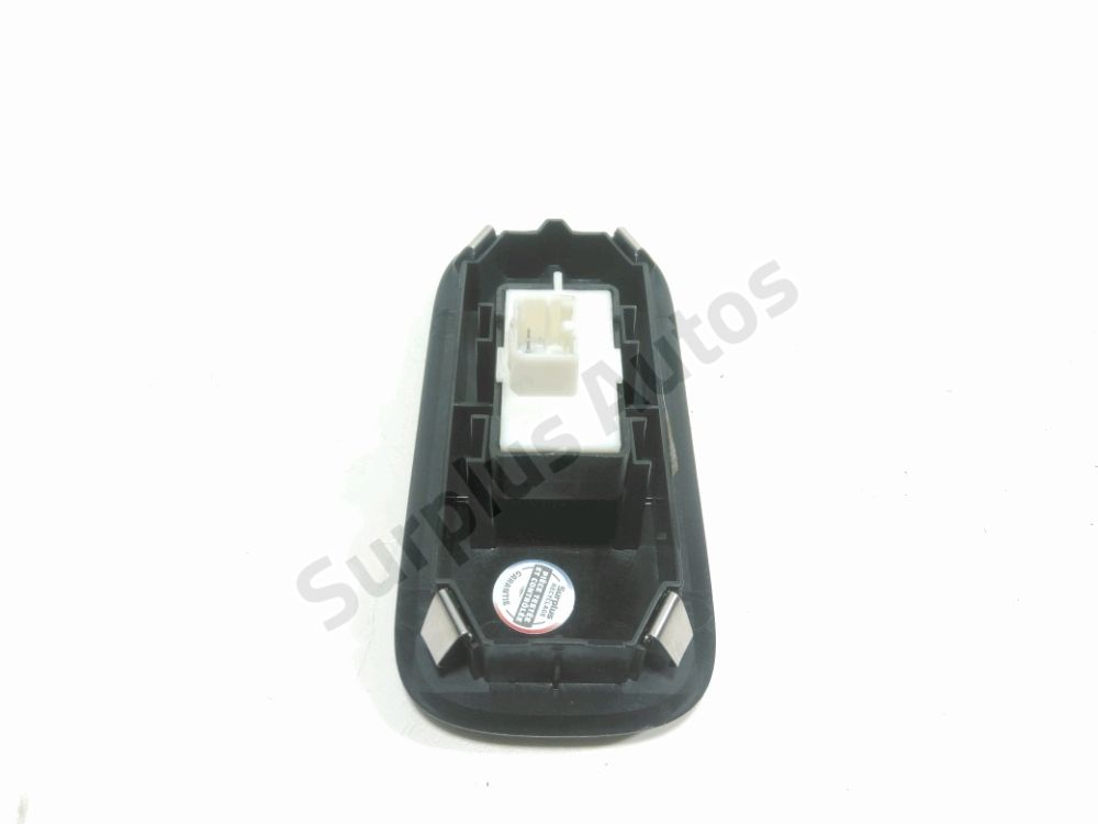 Commande lève-vitre avant droit