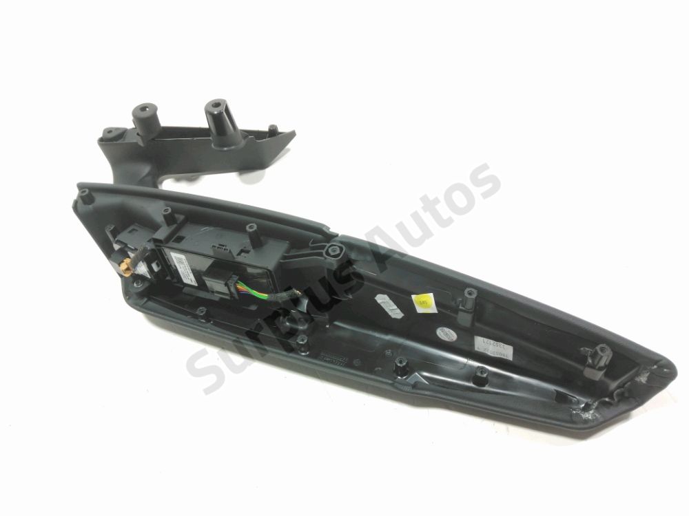 Commande lève-vitre avant gauche