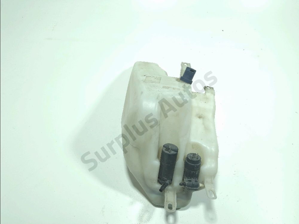 Reservoir de lave glace avant