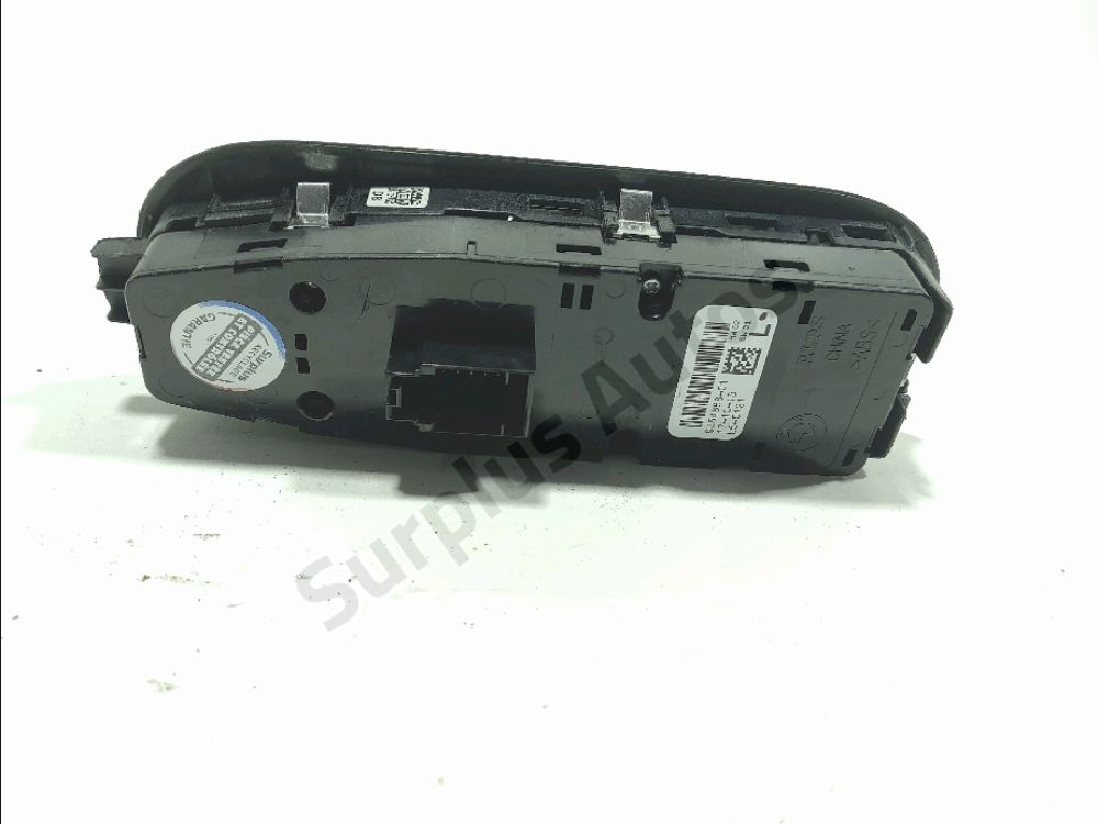 Commande lève-vitre avant gauche