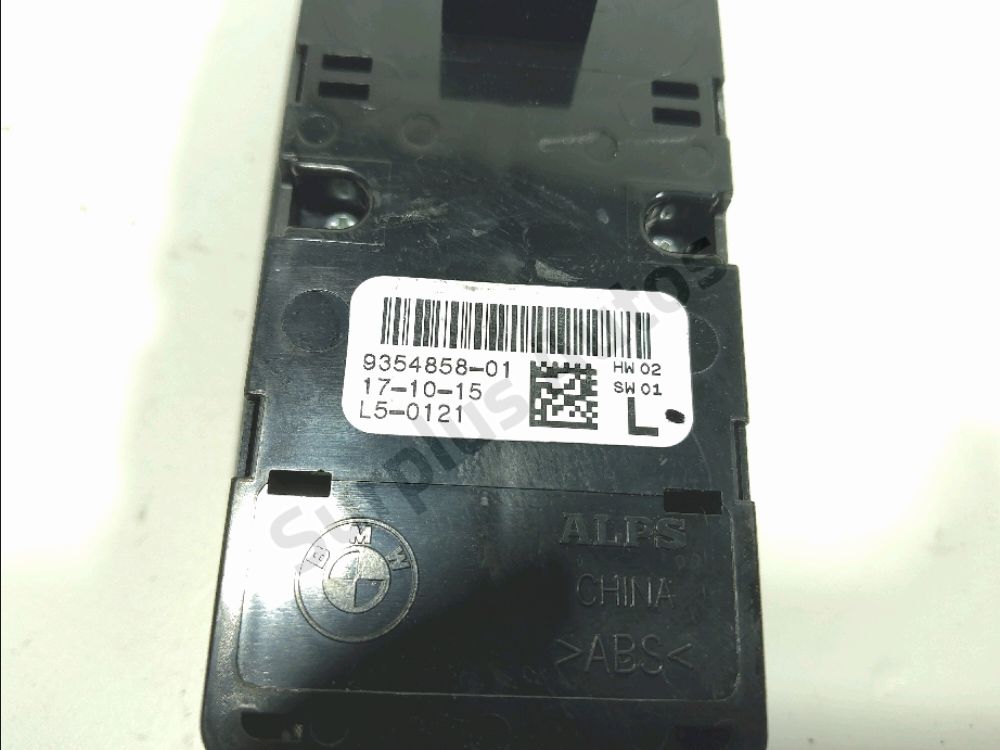 Commande lève-vitre avant gauche