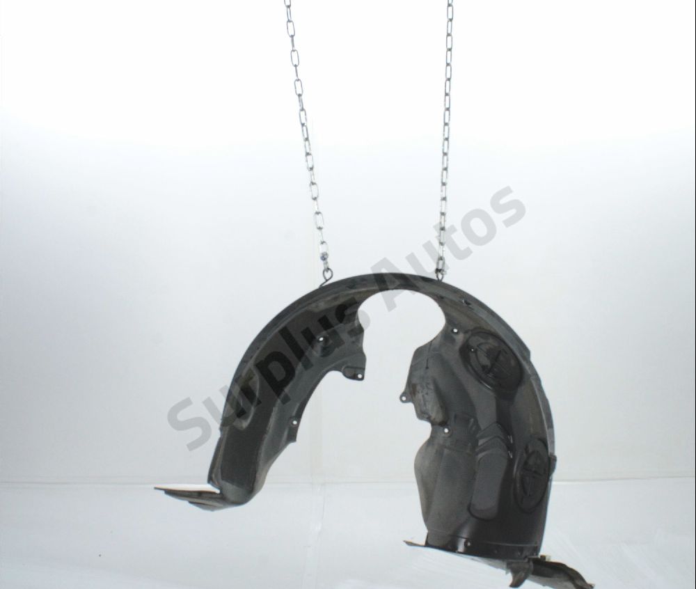 Pare-boue avant droit