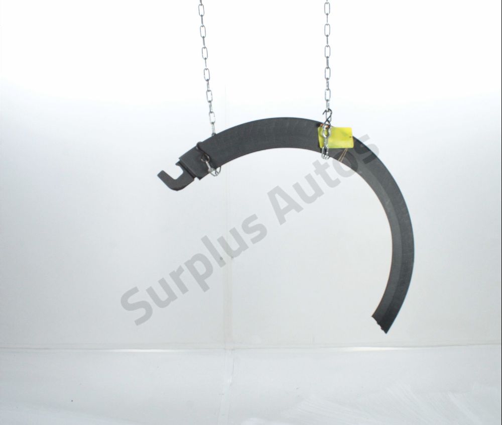 Elargisseur d'aile avant droite