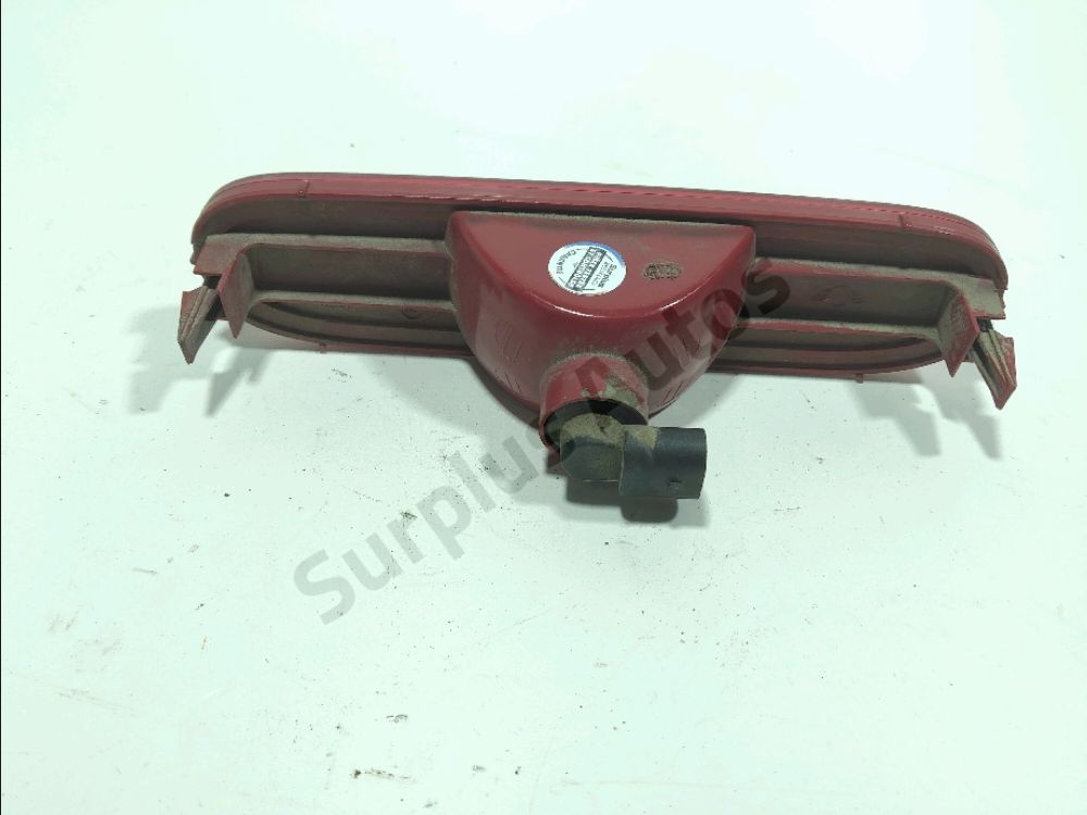 Feu de brouillard arrière central