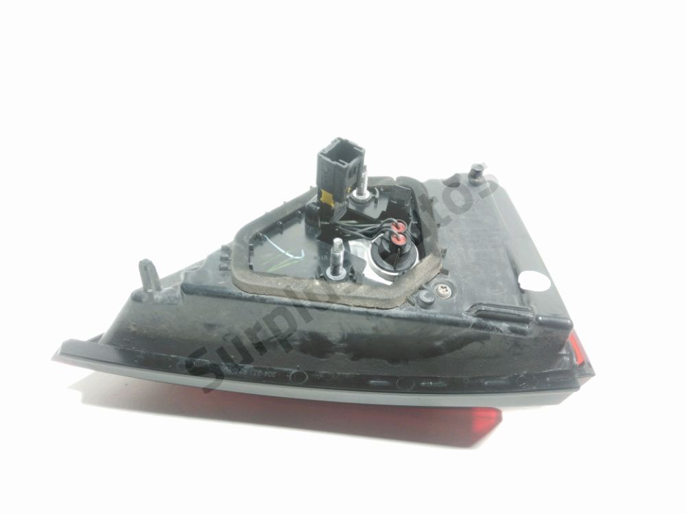 Feu arrière intérieur droit