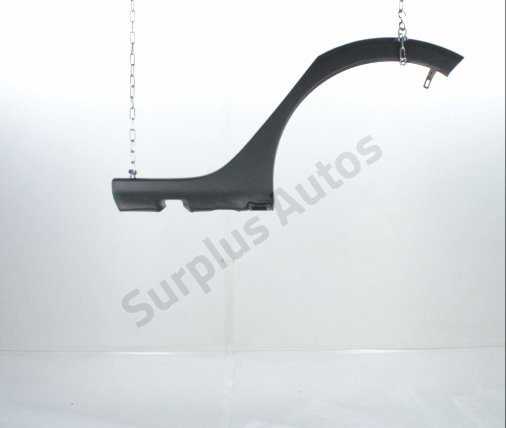 Traverse inférieure armature avant