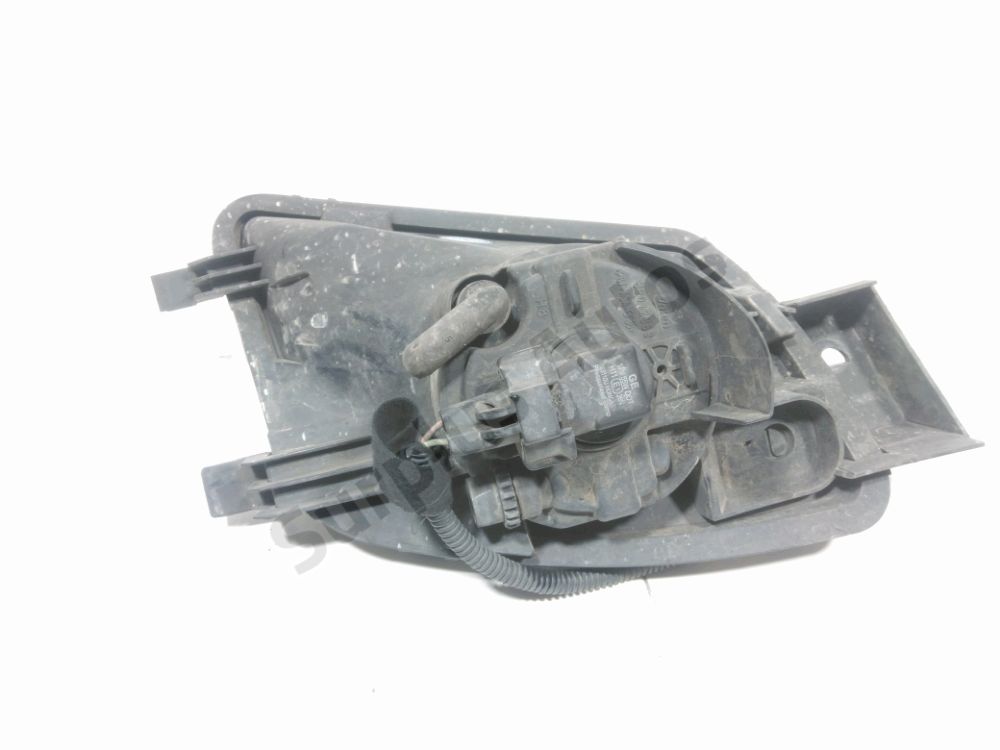 Antibrouillard avant droit