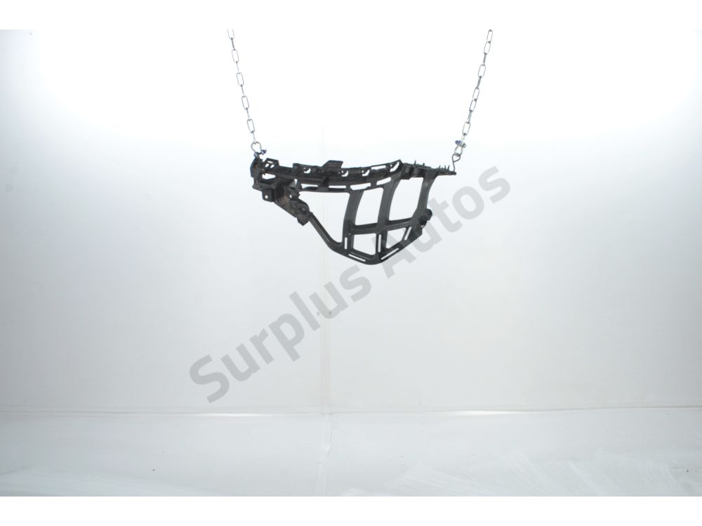 Support droit de pare-choc arriere