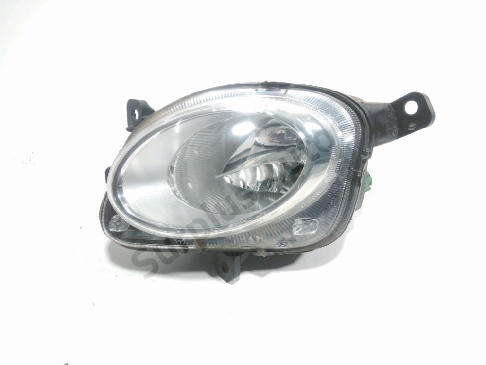 Feu diurne avant gauche