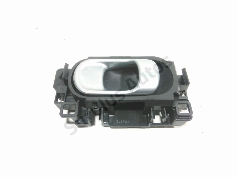 Poignée intérieure porte avant gauche