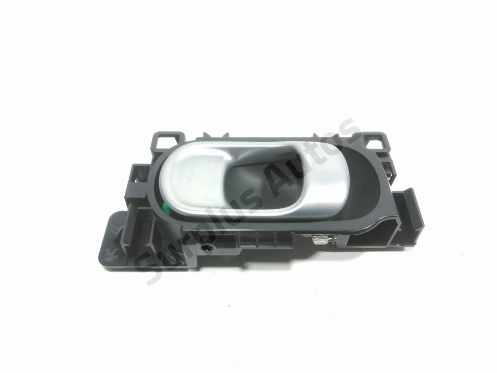 Poignée intérieure porte avant droite