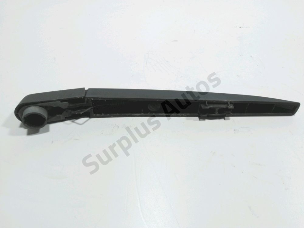 Bras d'essuie-glace arrière