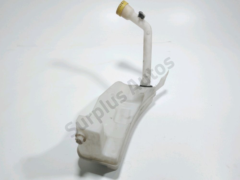 Réservoir de lave glace avant