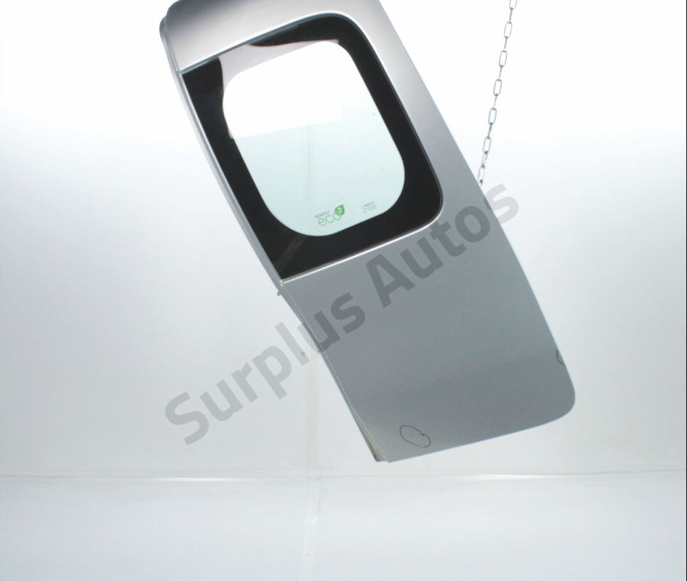 Porte battante arrière droite