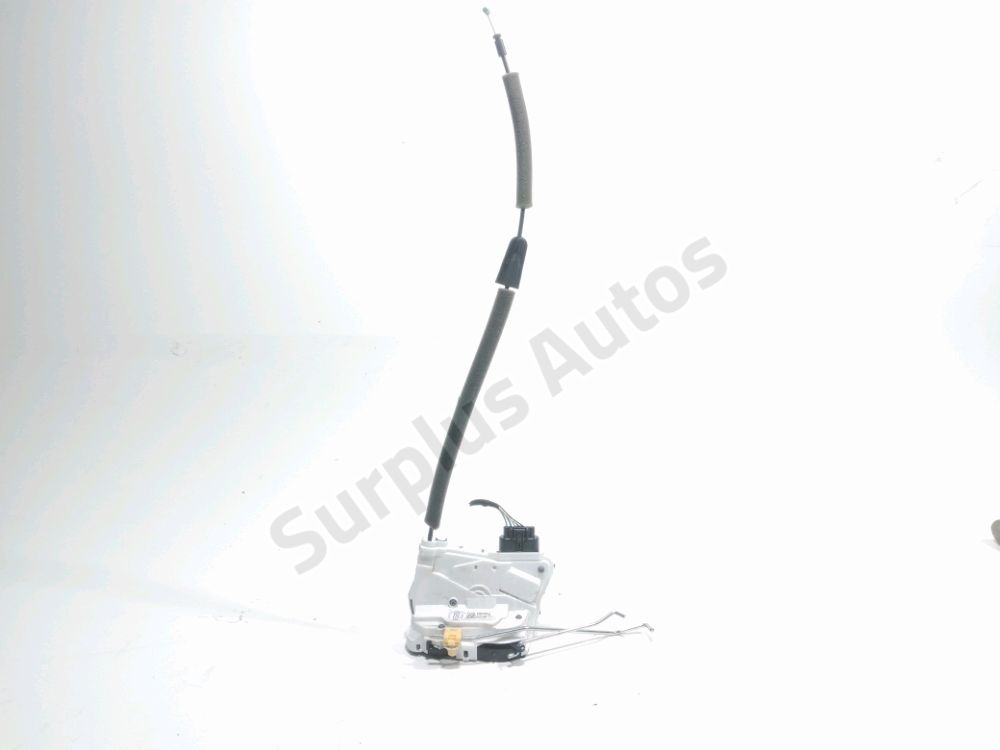 Serrure de porte avant gauche