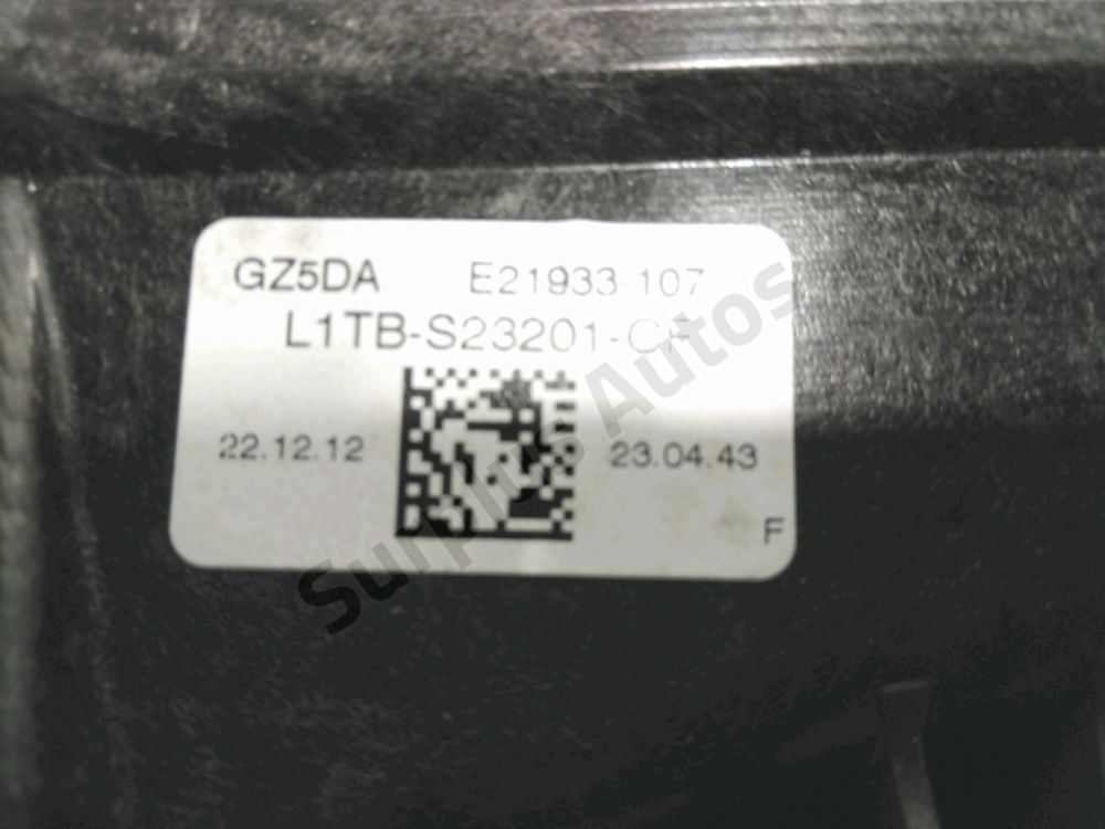 Lève-vitre électrique avant gauche