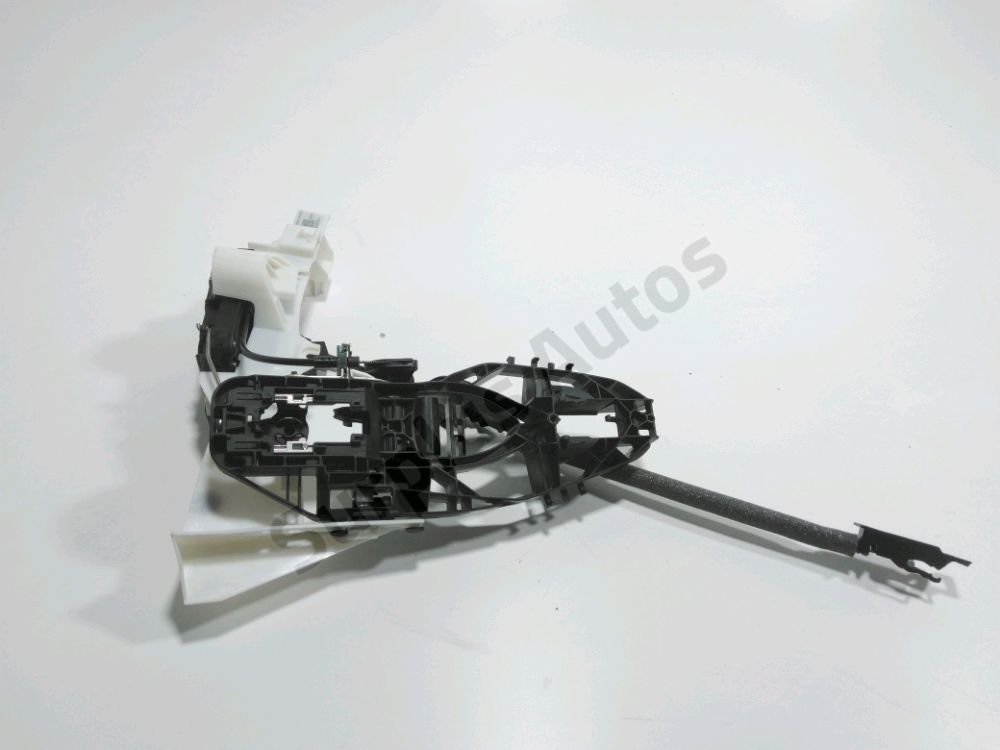 Serrure de porte avant gauche