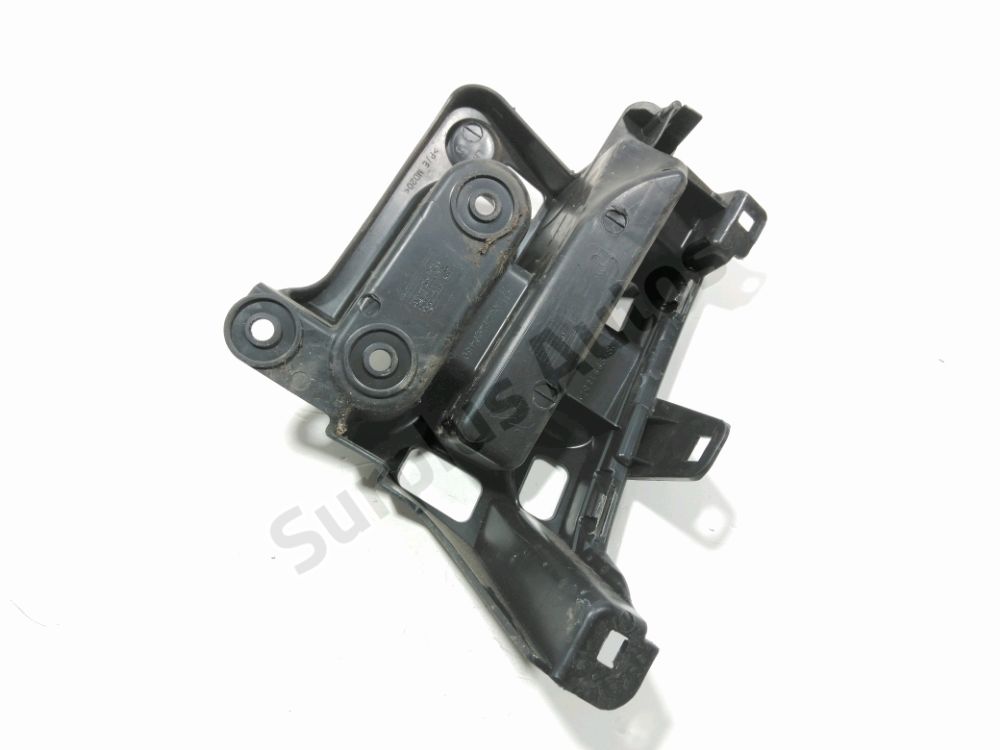 Support gauche de pare-choc arrière