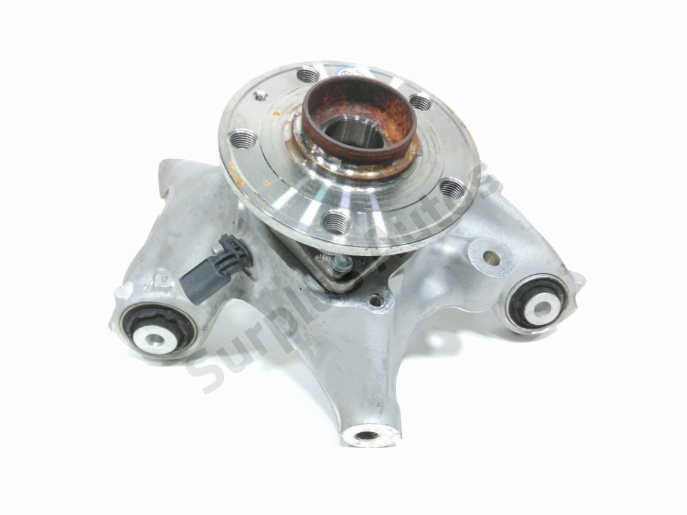 Moyeu arrière droit