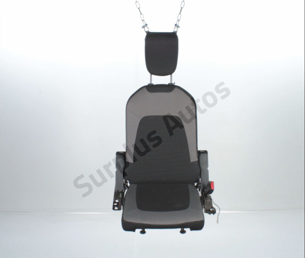 Siège supplémentaire arrière droit