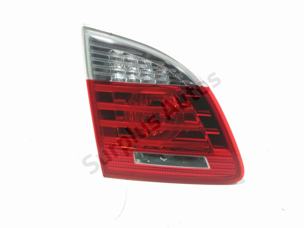 Feu arriere interieur gauche
