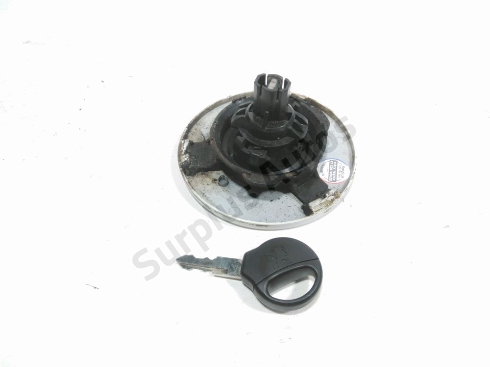 Bouchon de réservoir à carburant