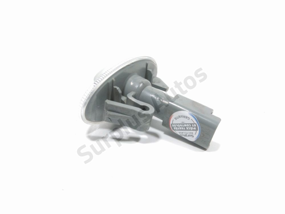 Répétiteur d'aile droit