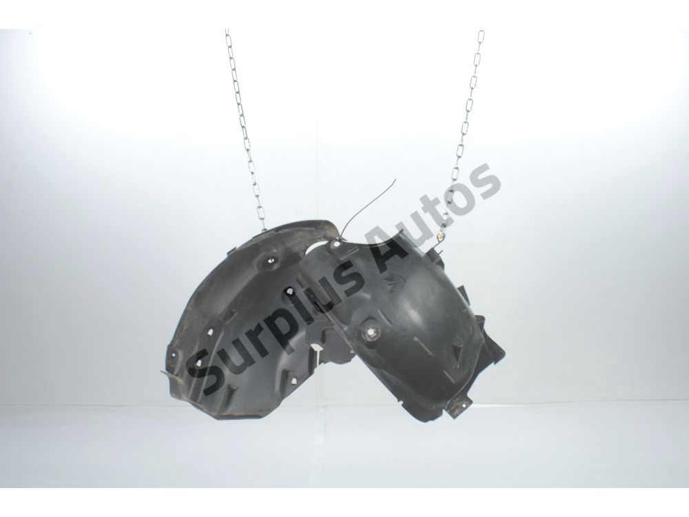 Pare-boue avant droit