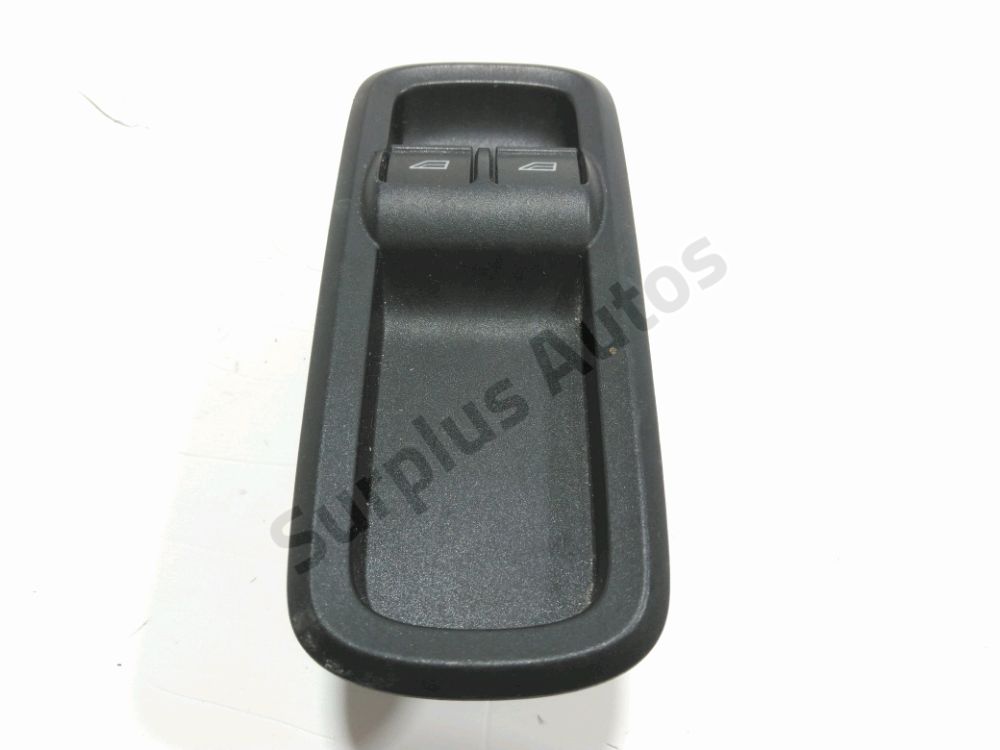 Commande leve-vitre avant gauche