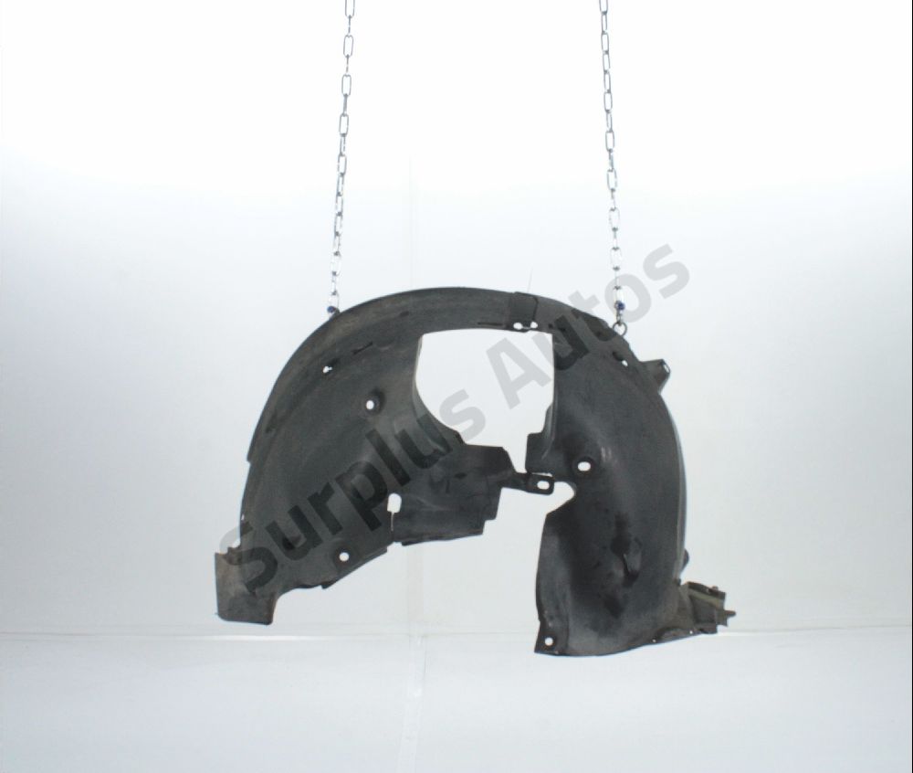 Pare-boue avant droit