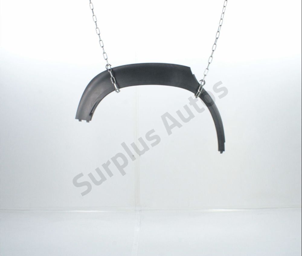 Elargisseur d'aile arrière droit