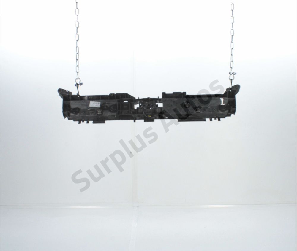 Traverse supérieure armature avant