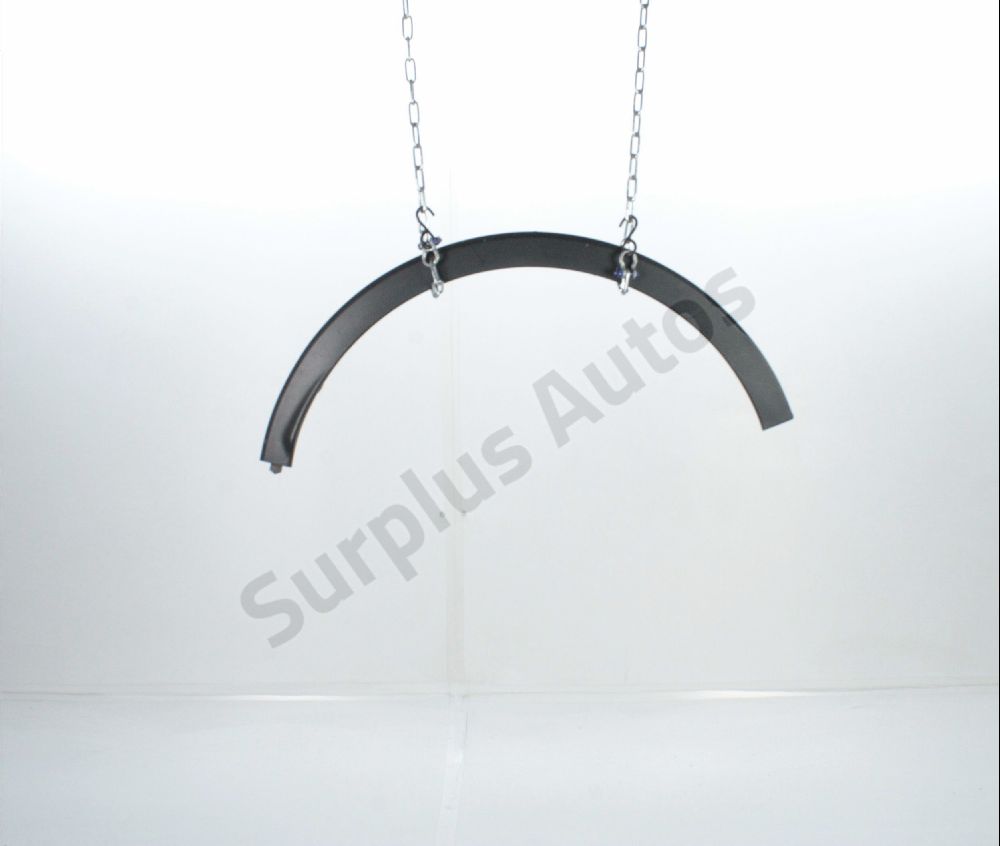 Elargisseur d'aile arrière droit