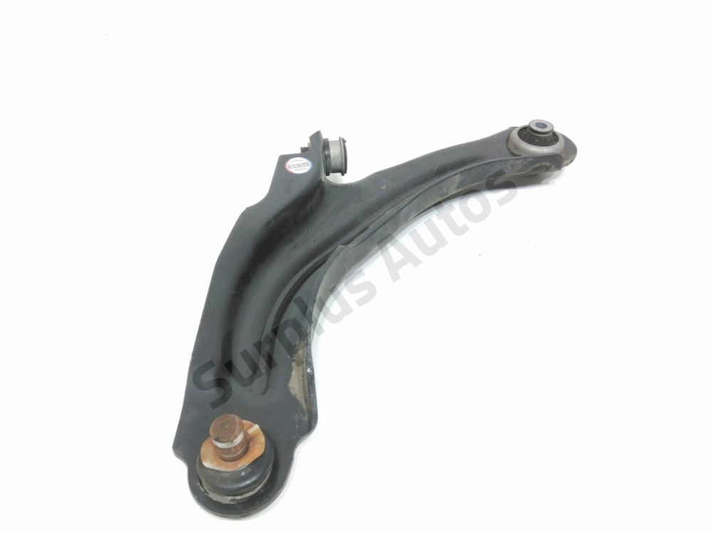 Triangle inférieur avant gauche