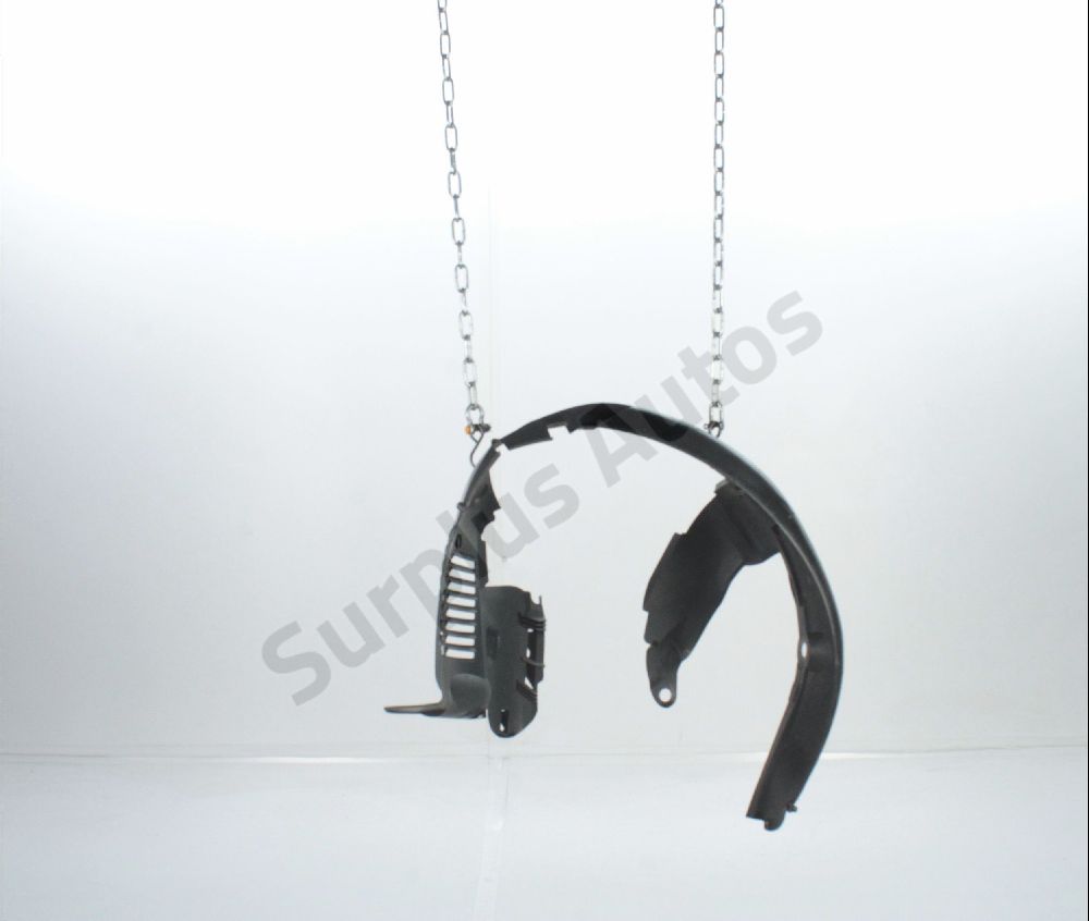 Pare-boue avant gauche