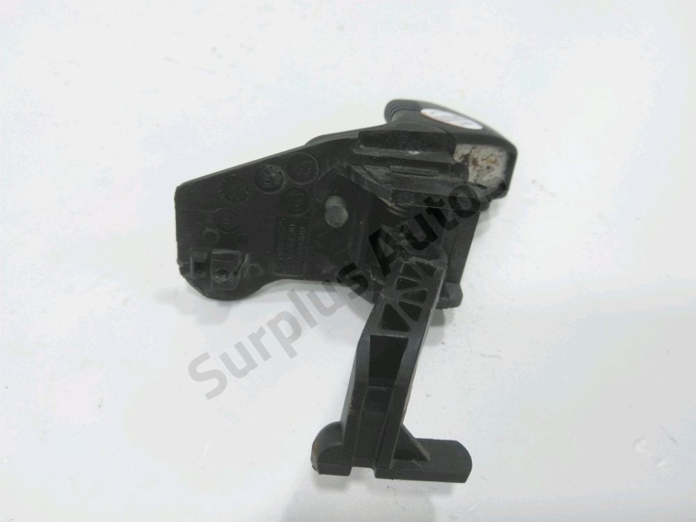 Poignée extérieure avant droite