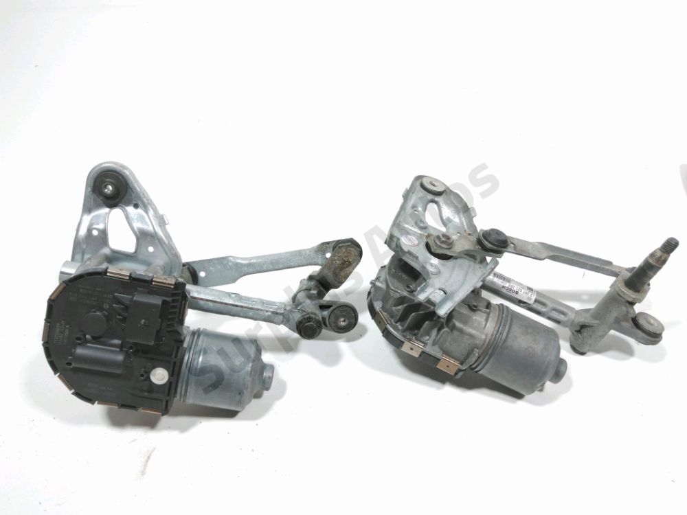 Mécanisme + moteur d'essuie glace avant