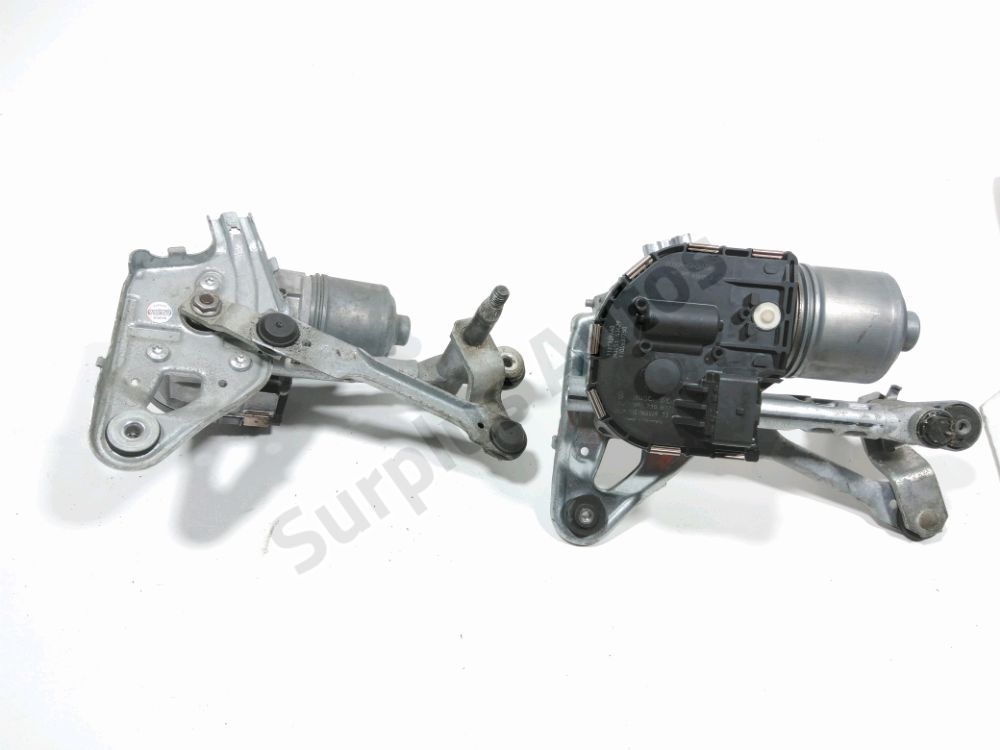 Mécanisme + moteur d'essuie glace avant