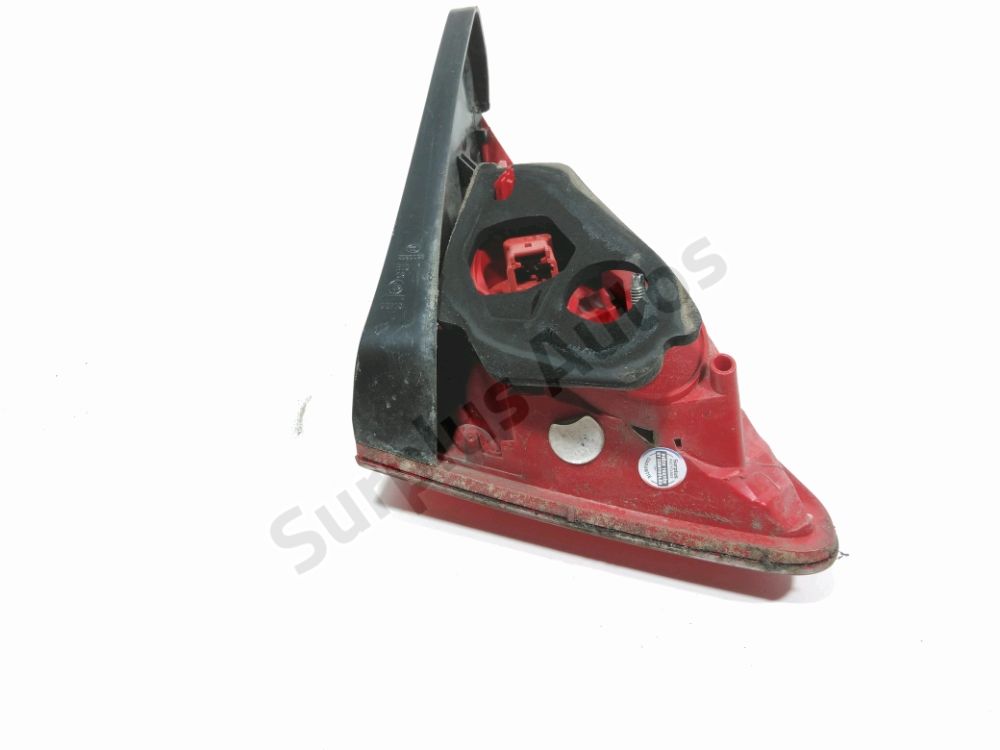 Feu arrière intérieur gauche