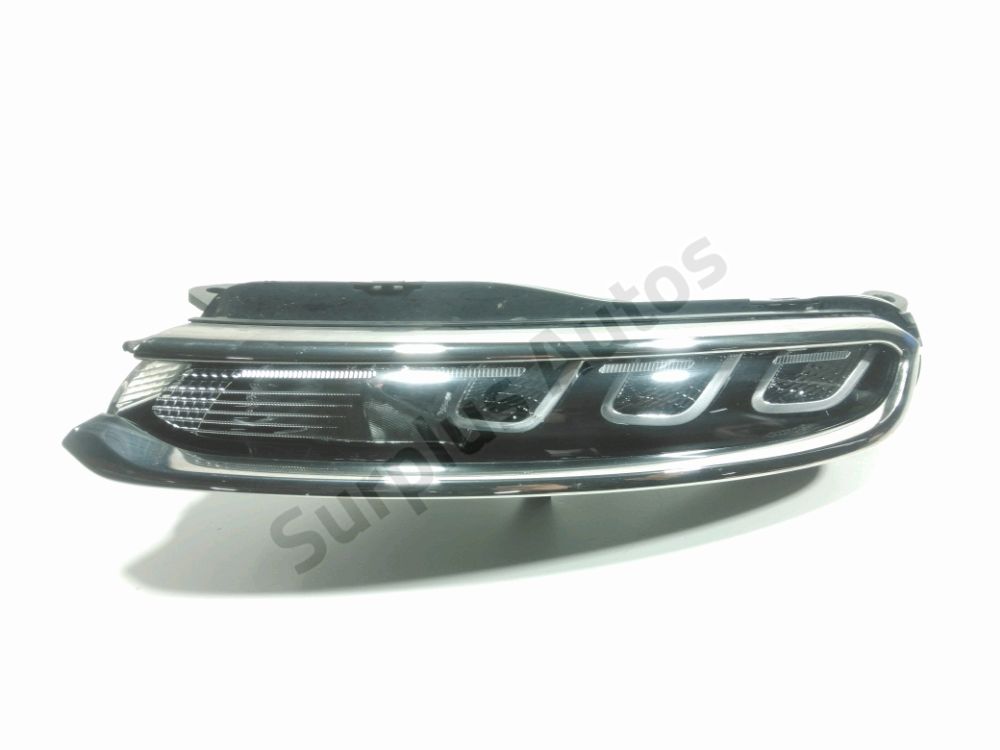 Feu diurne avant gauche