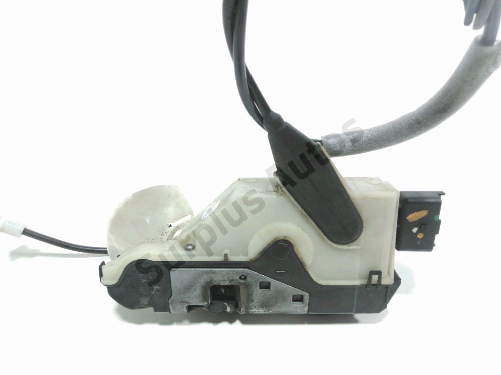 Serrure de porte avant gauche