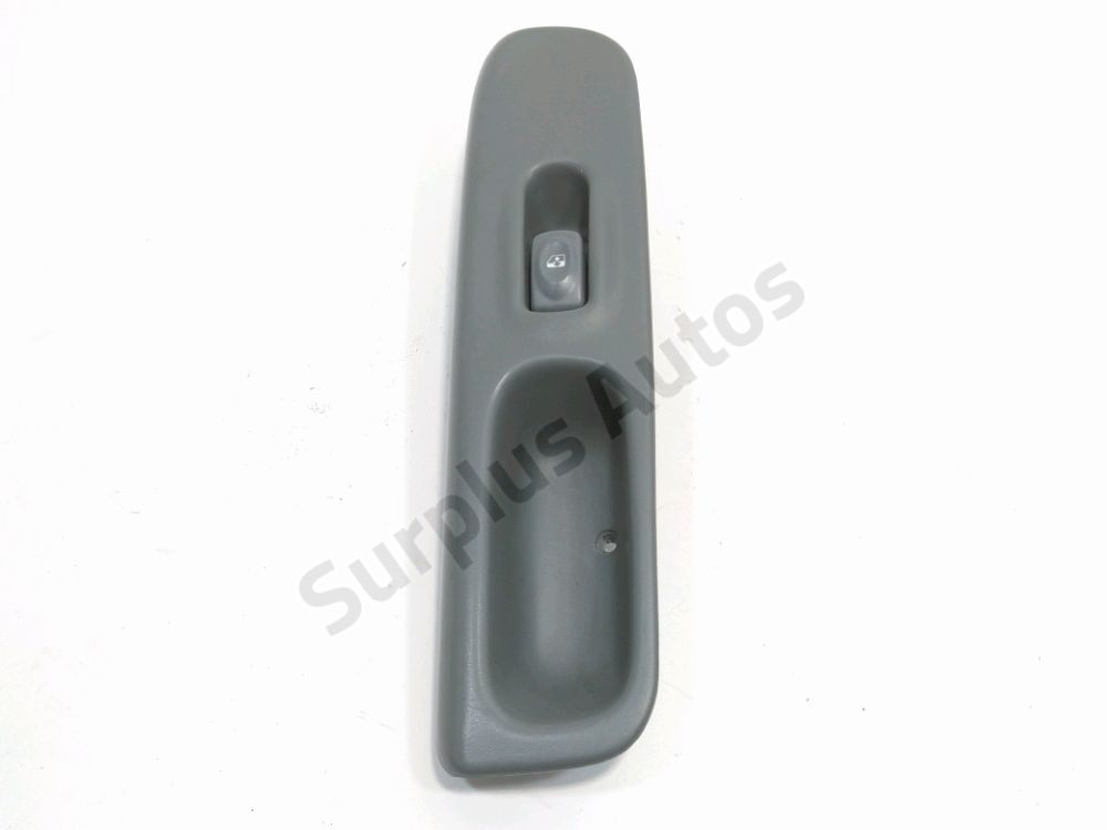 Commande leve-vitre avant droit