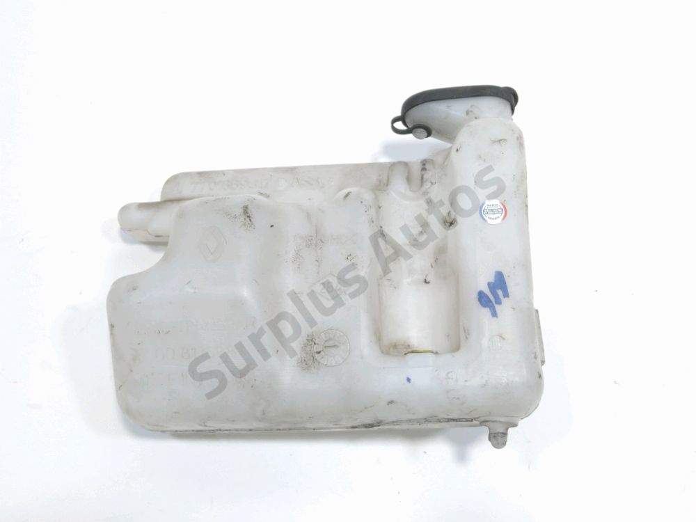 Reservoir de lave glace avant